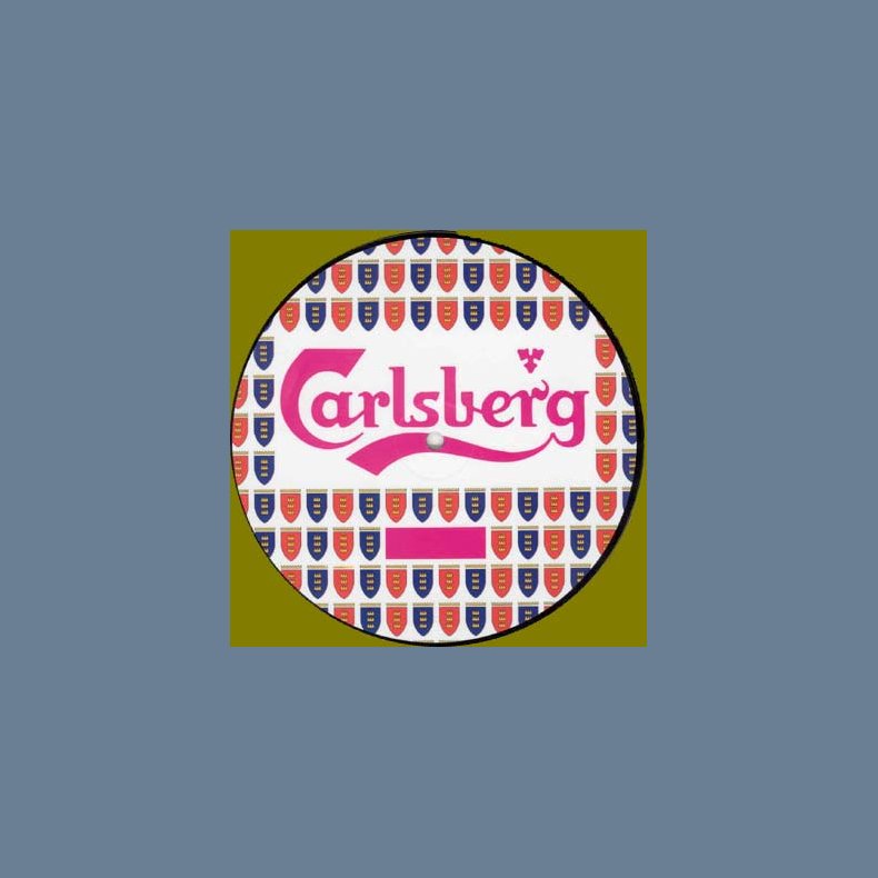 Carlsberg 1 bw. Carlsberg 2