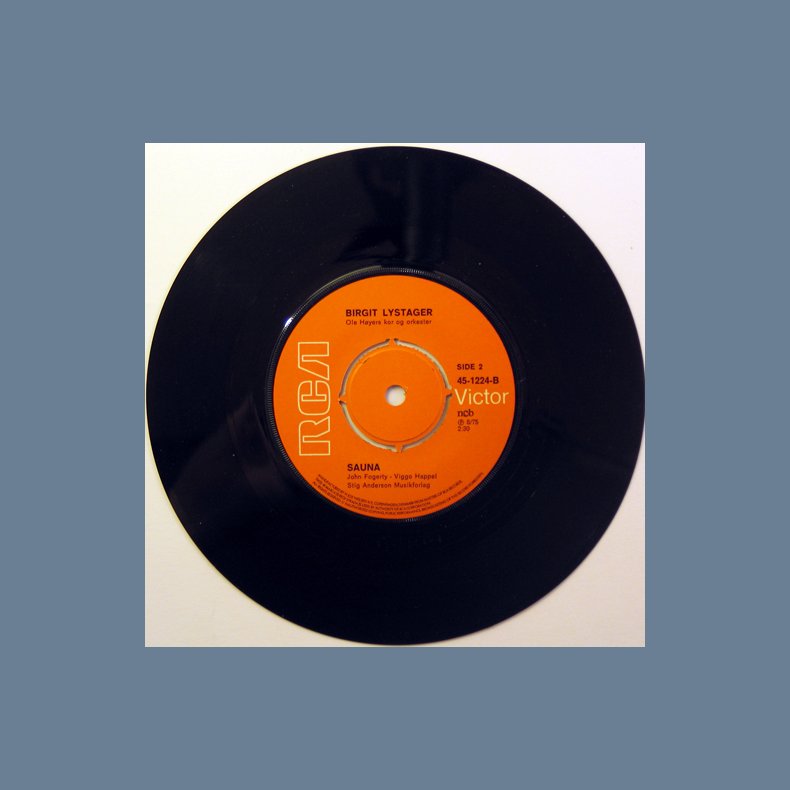 Prv nu at si' det  b/w Sauna