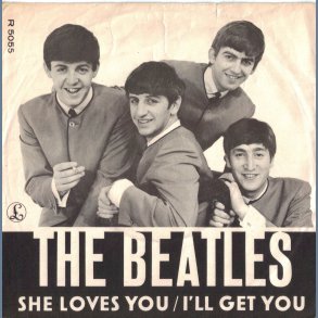She Loves You b/w I'll Get You - 1963 Danish Parlophone label 1st issue Mono 2-track 7