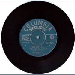 Cliff Sings No. 4 - Original UK Issue