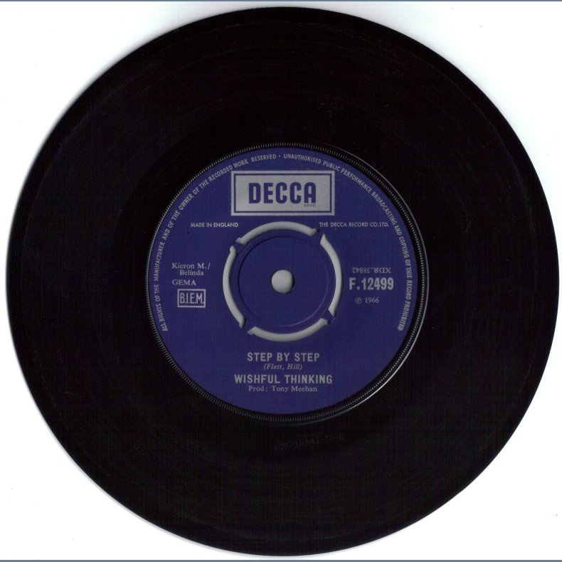 Step By Step b/w Looking Around - Original UK/Danish Issue