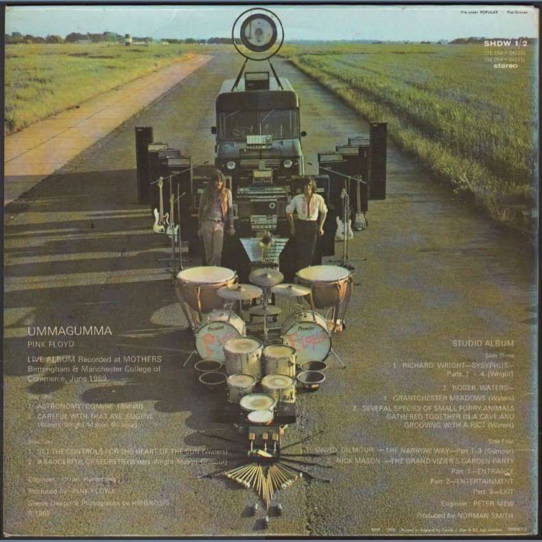 Ummagumma - 1977 UK Harvest label 3rd Issue 9-track 2LP Set - 'EMI Records' rimtext &amp; Logo