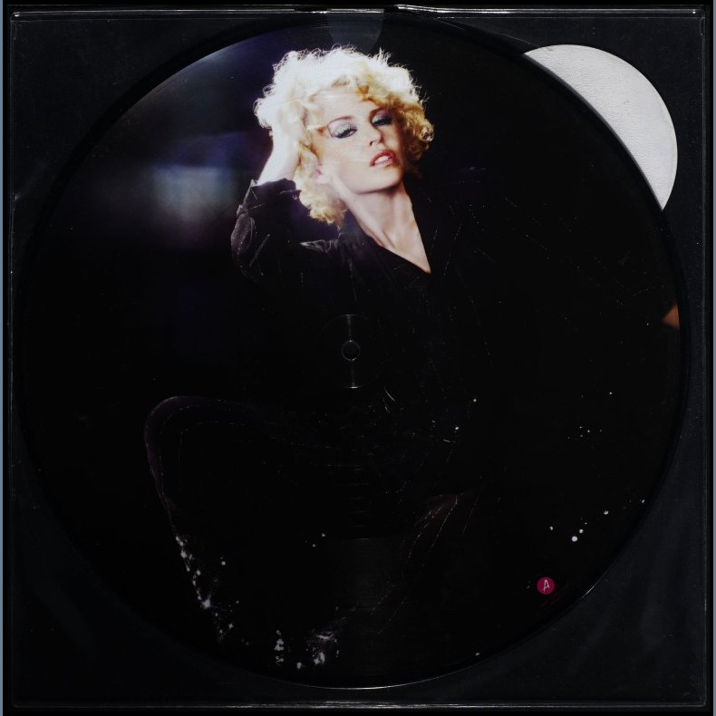 Wow - 2007 UK Parlophone label Limited edition 4-track Picture Disc 12"